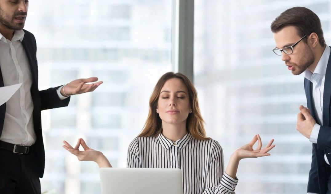 Risk Management Futures Trading | 5 Best Strategies for Traders 6 431-risk-management-futures-trading-Ignoring-Signal